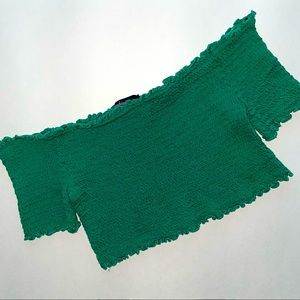 Ambiance crop top emerald green off shoulder stretchy Y2K short sleeve shirt L